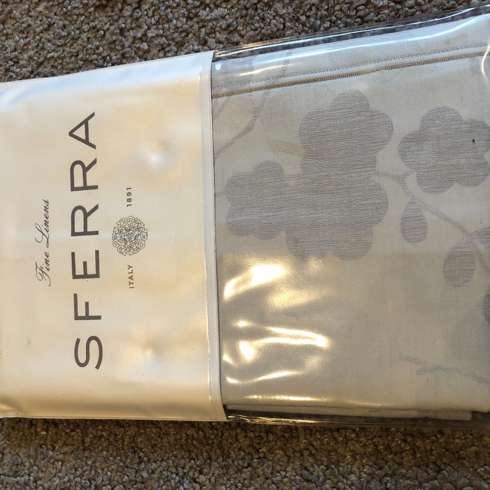Sferra Callina collection Standard Sham New
